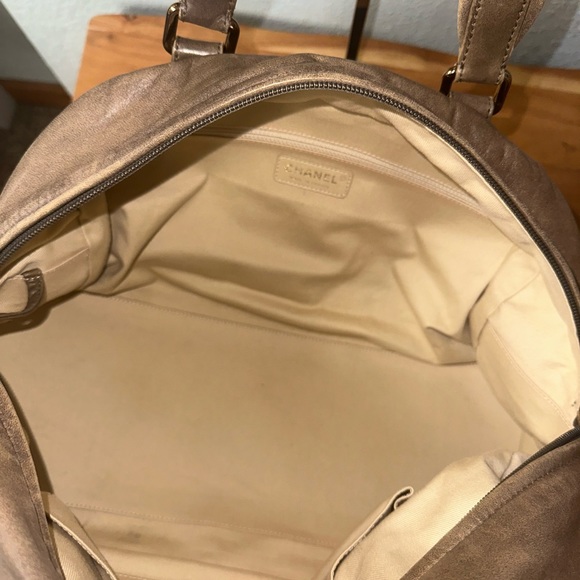 CHANEL Cloudy Bundle Bowler ❤️ Beige (Dirty Olive) - Picture 3 of 13